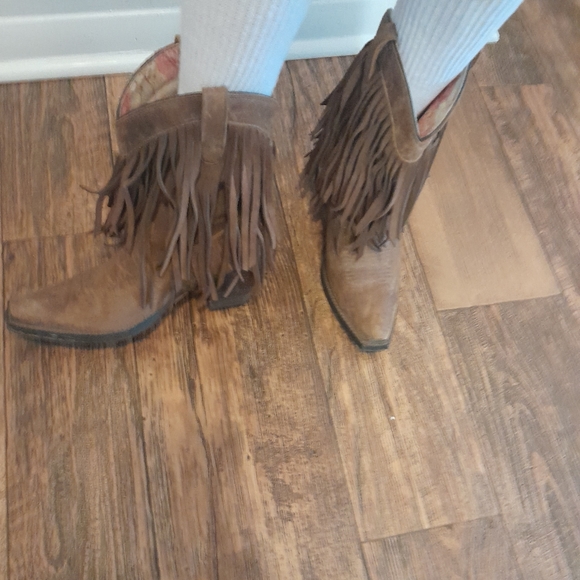 Ariat brown fringe suede leather boots - Picture 3 of 5